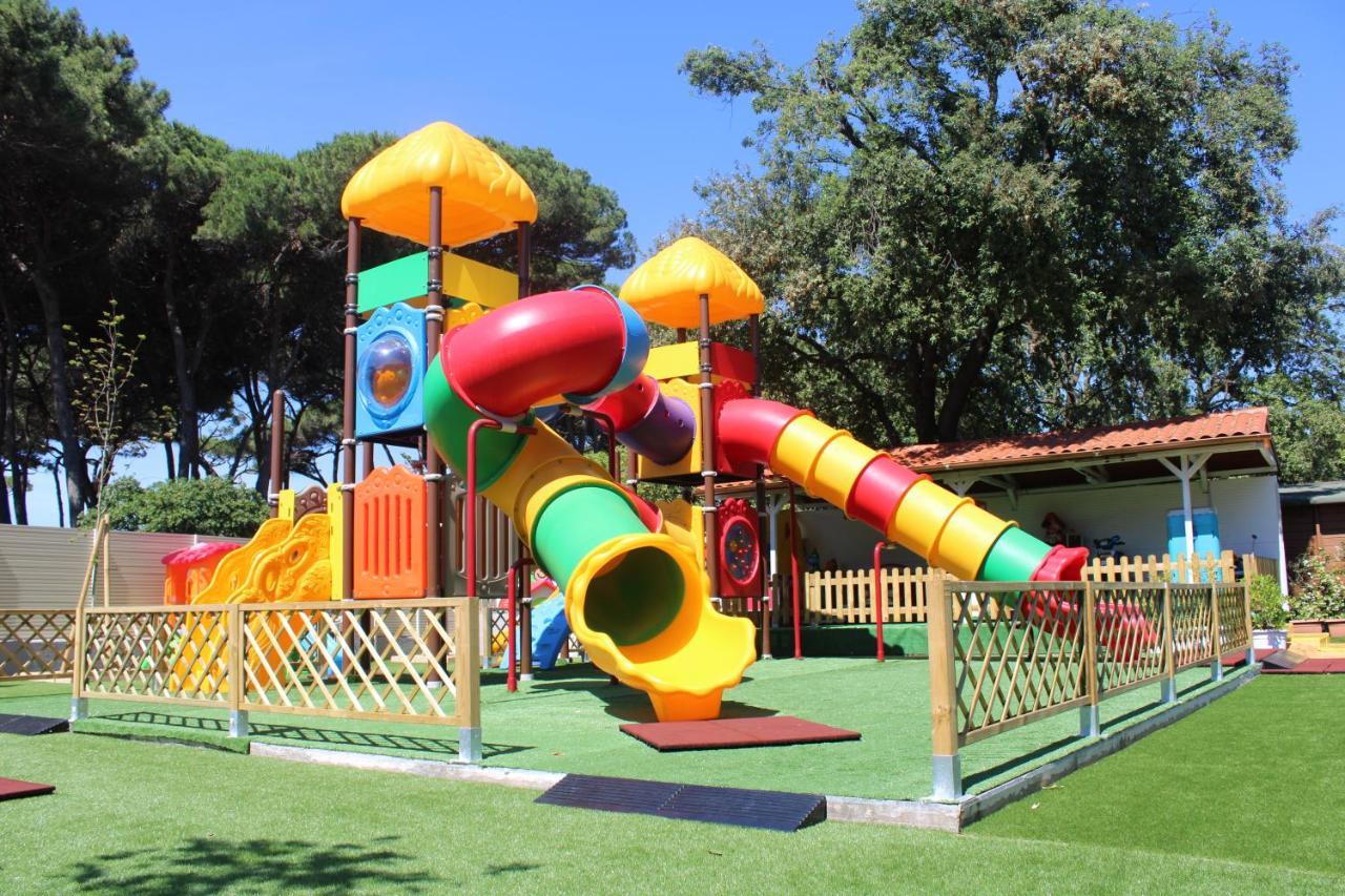 Campeggio Italia Marina di Massa Exterior foto
